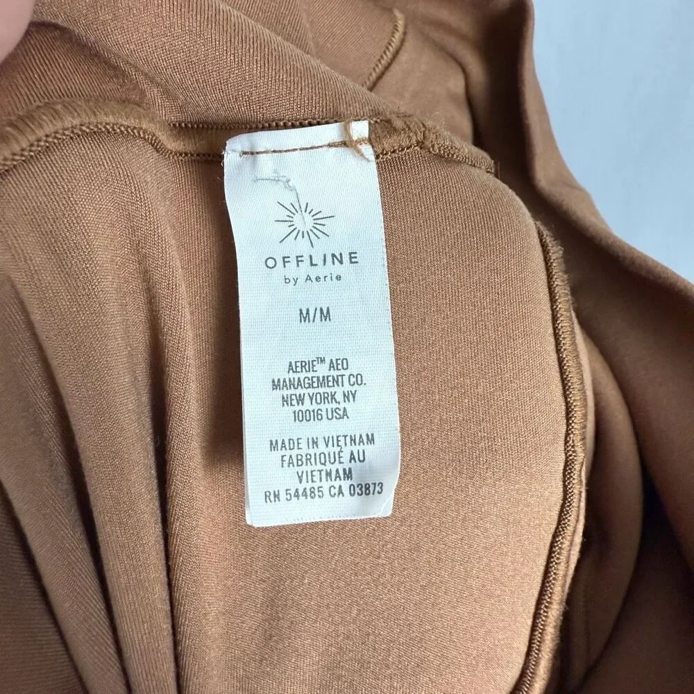 Aerie Offline High Rise‎ Side Pockets Legging - Women’s M